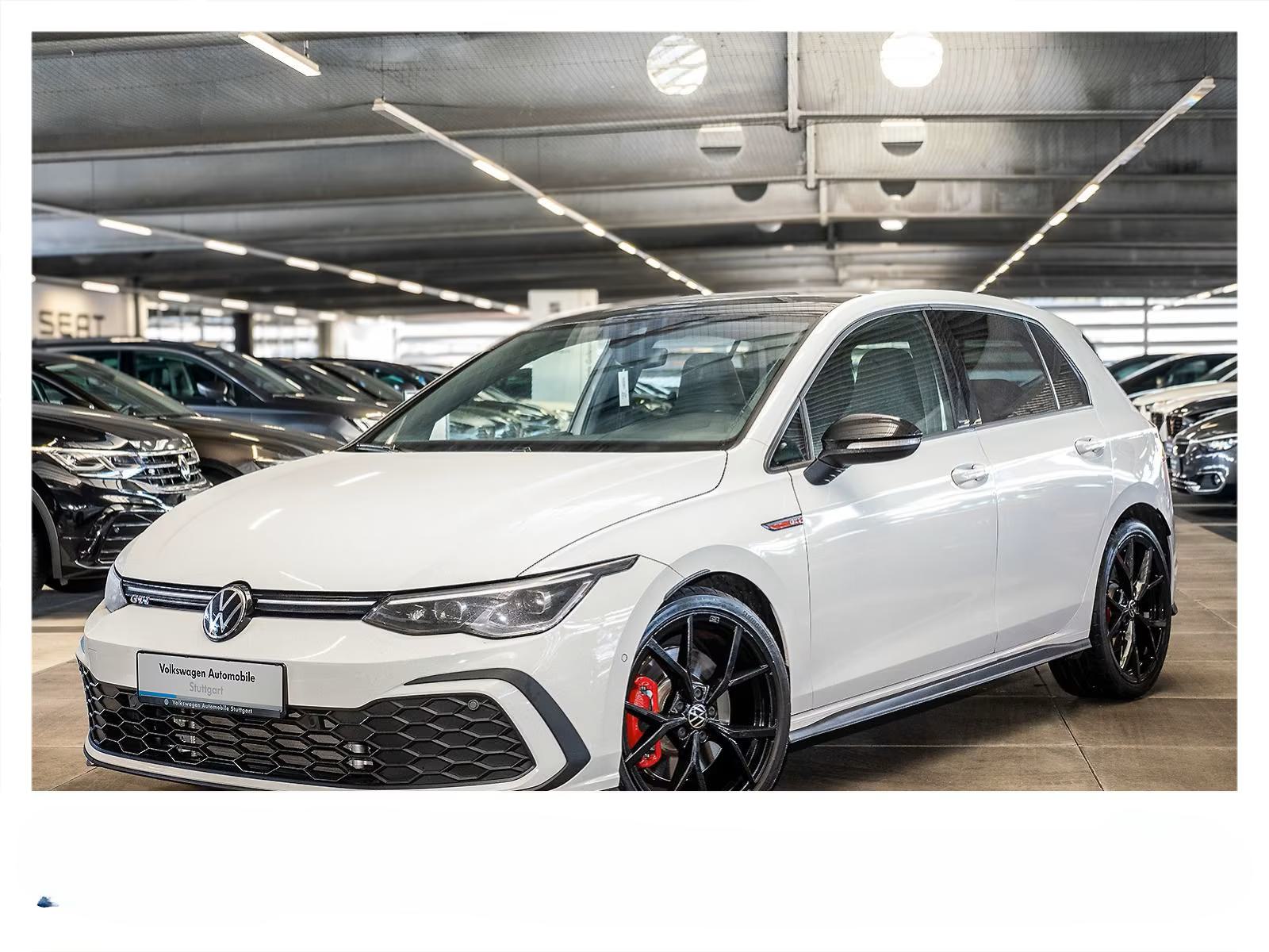 Volkswagen Golf 8 GTi
